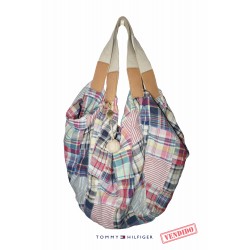 Cartera Tommy Hilfiger genero