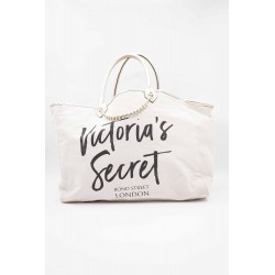 Totem Victoria's Secret